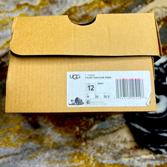 UGG T FLUFF YEAH SLIDE ZEBRA - Picture 3 of 6